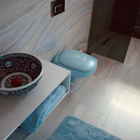 ゲストハウス Hemdem Alcitepe 4*